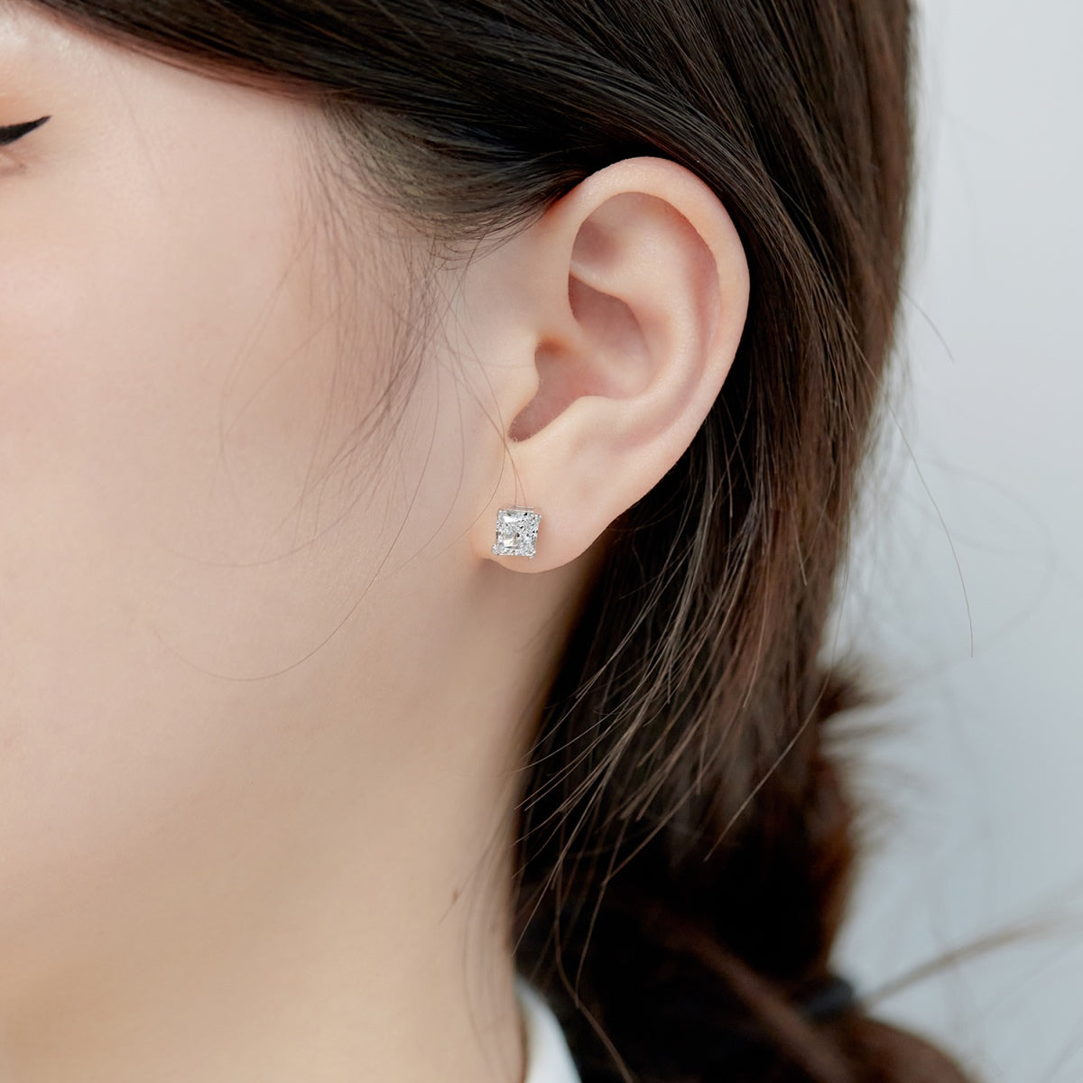 Pomuse 1.0 Carat Radiant Princess Cut Wedding Earrings