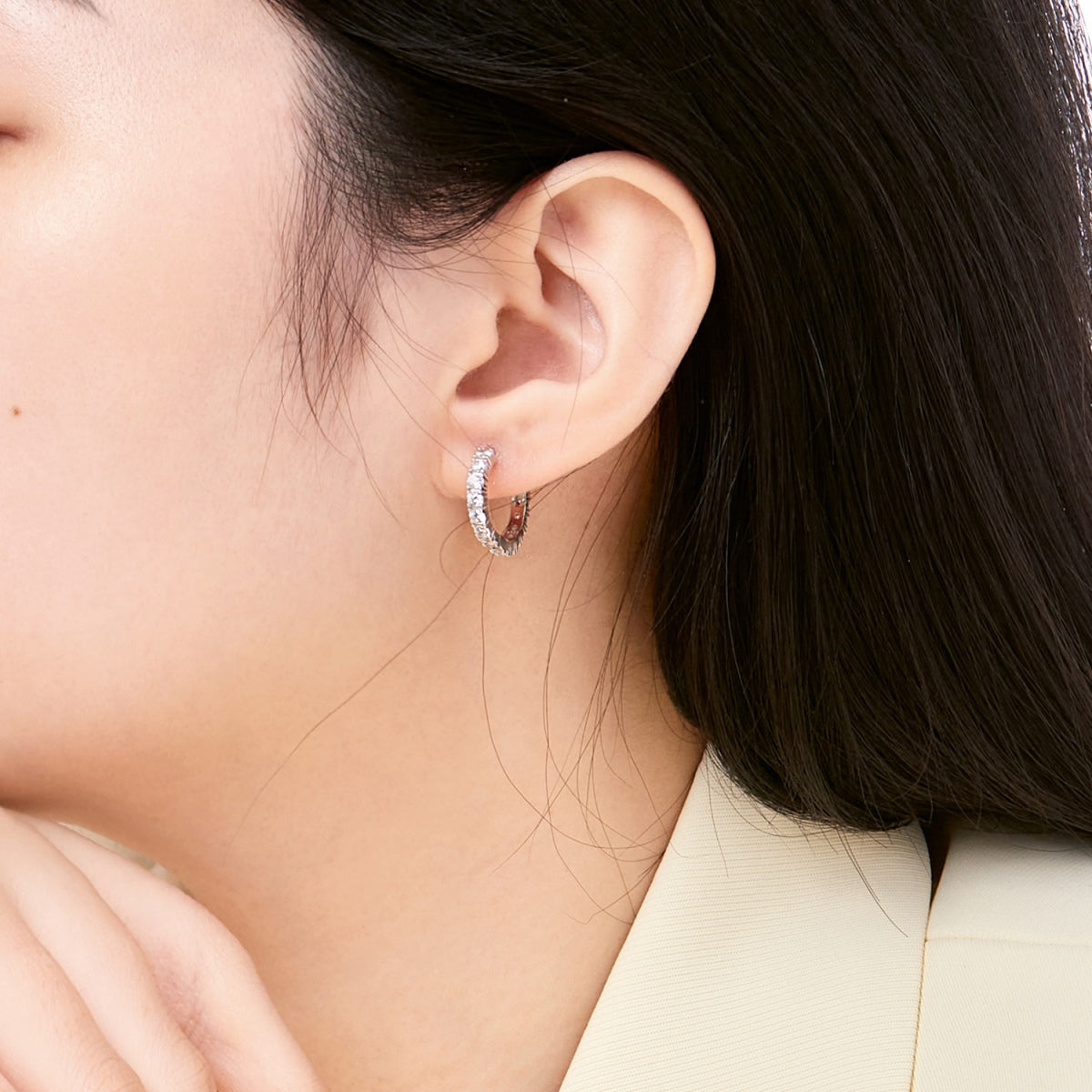 Pomuse Radiant Colorful Round Cut Earrings