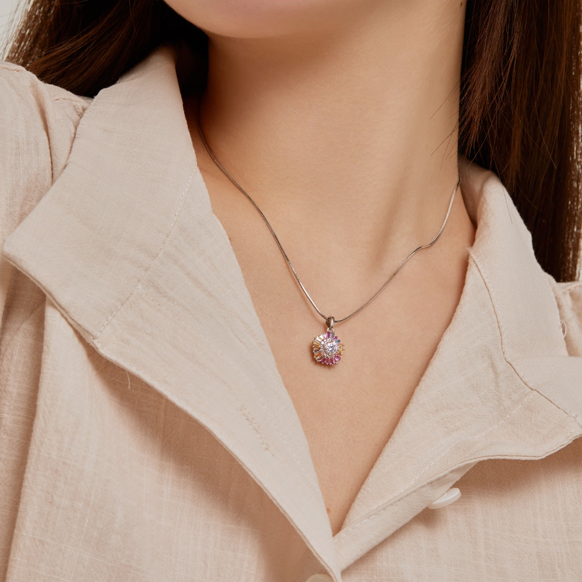 Pomuse Charming Flower Colorful Necklace