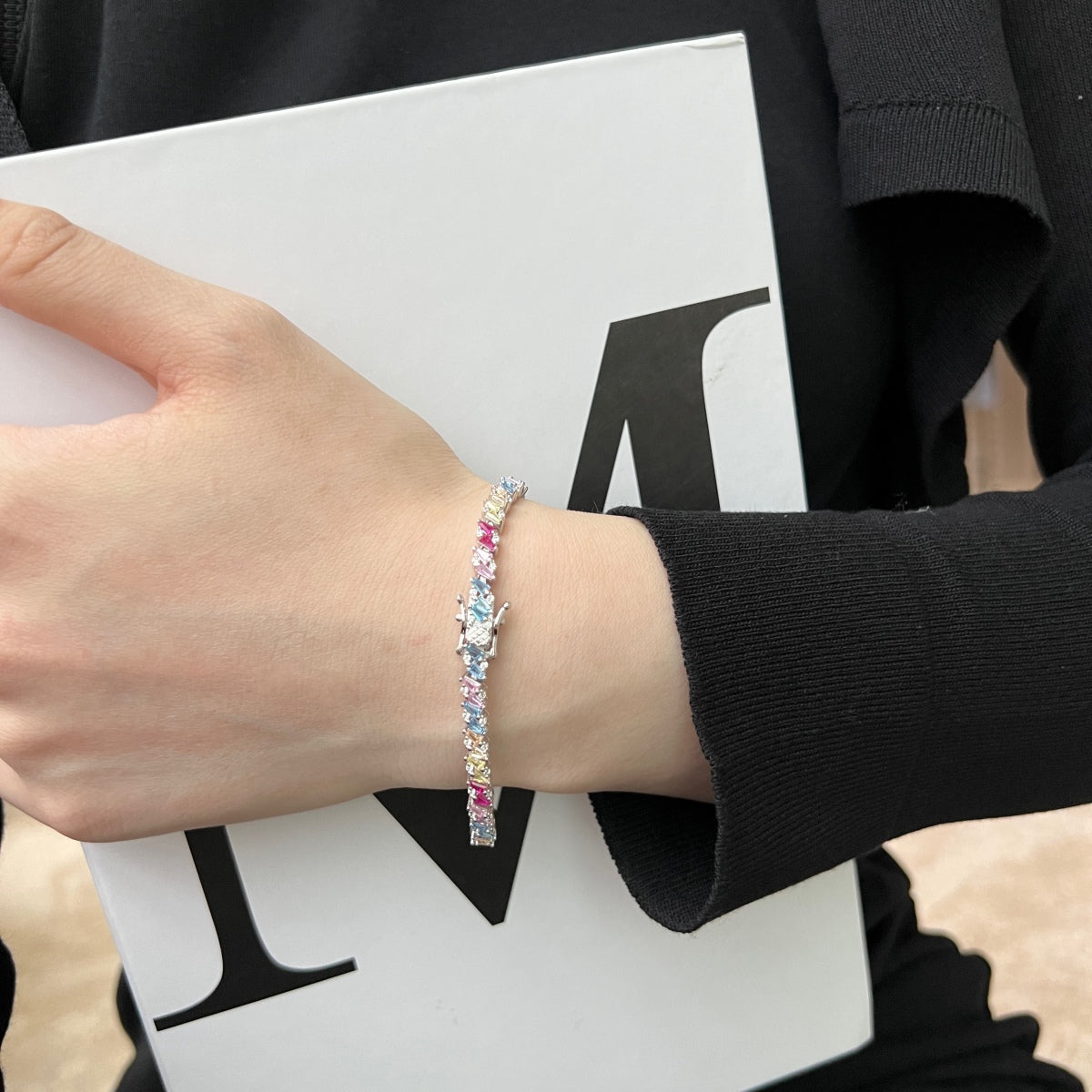 Pomuse Ornate Sparkling Multi Cut Party Bracelet