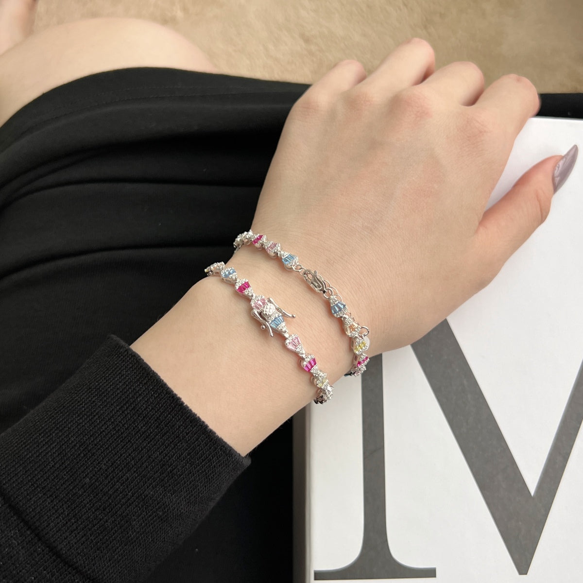 Pomuse Radiant Water Drop Shape Daily Bracelet
