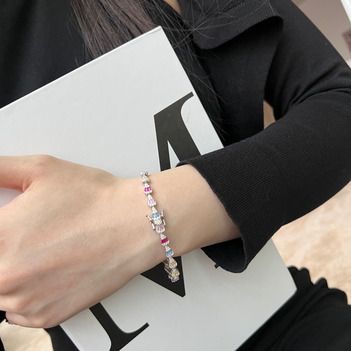 Pomuse Radiant Water Drop Shape Daily Bracelet