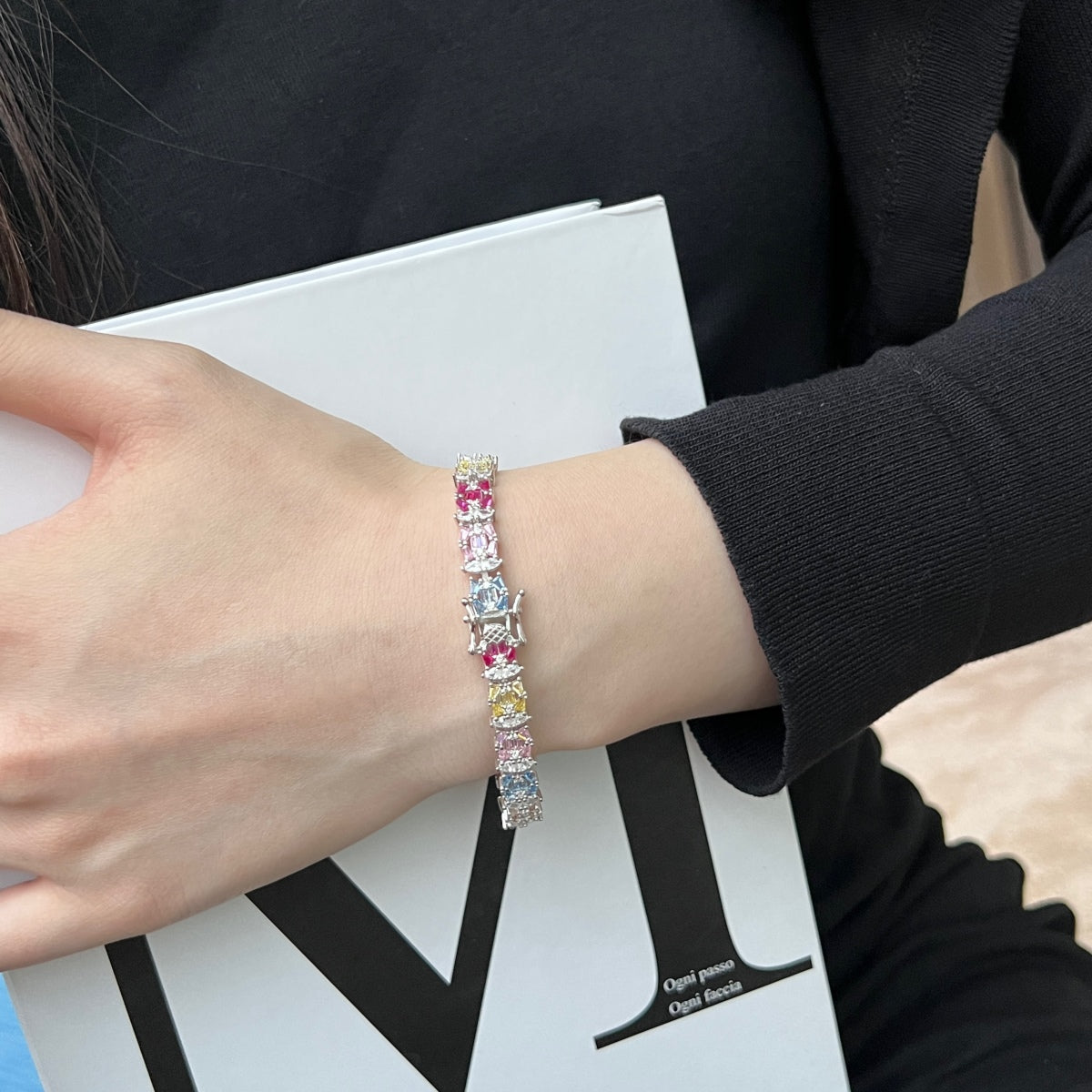 Pomuse Delicate Colorful Multi Cut Party Bracelet