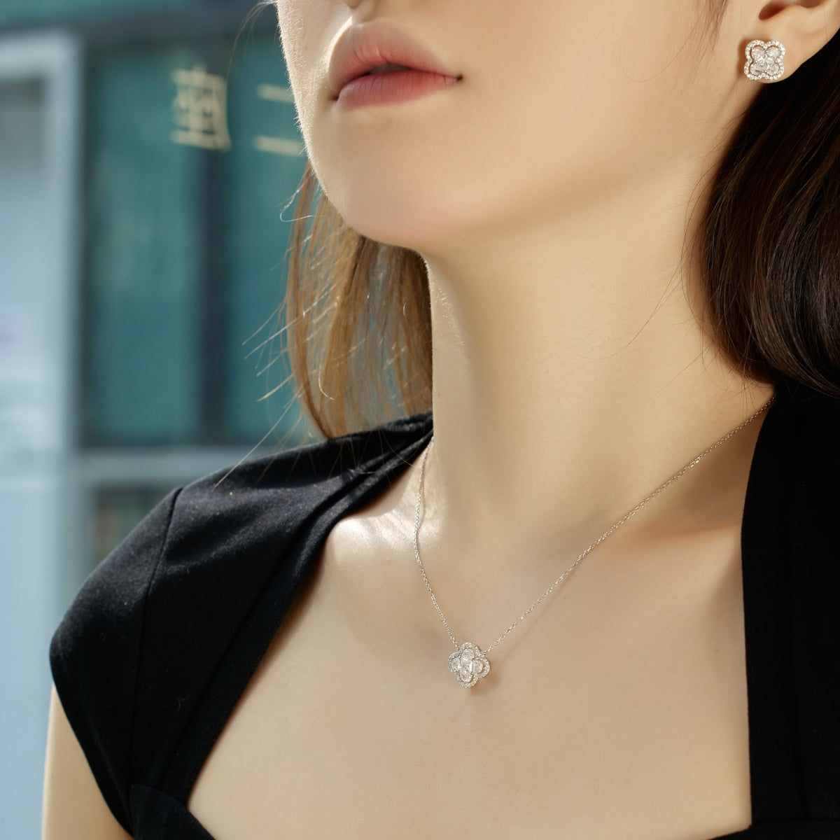 Pomuse Spliced Lucky Four-Leaf Clover Versatile Necklace
