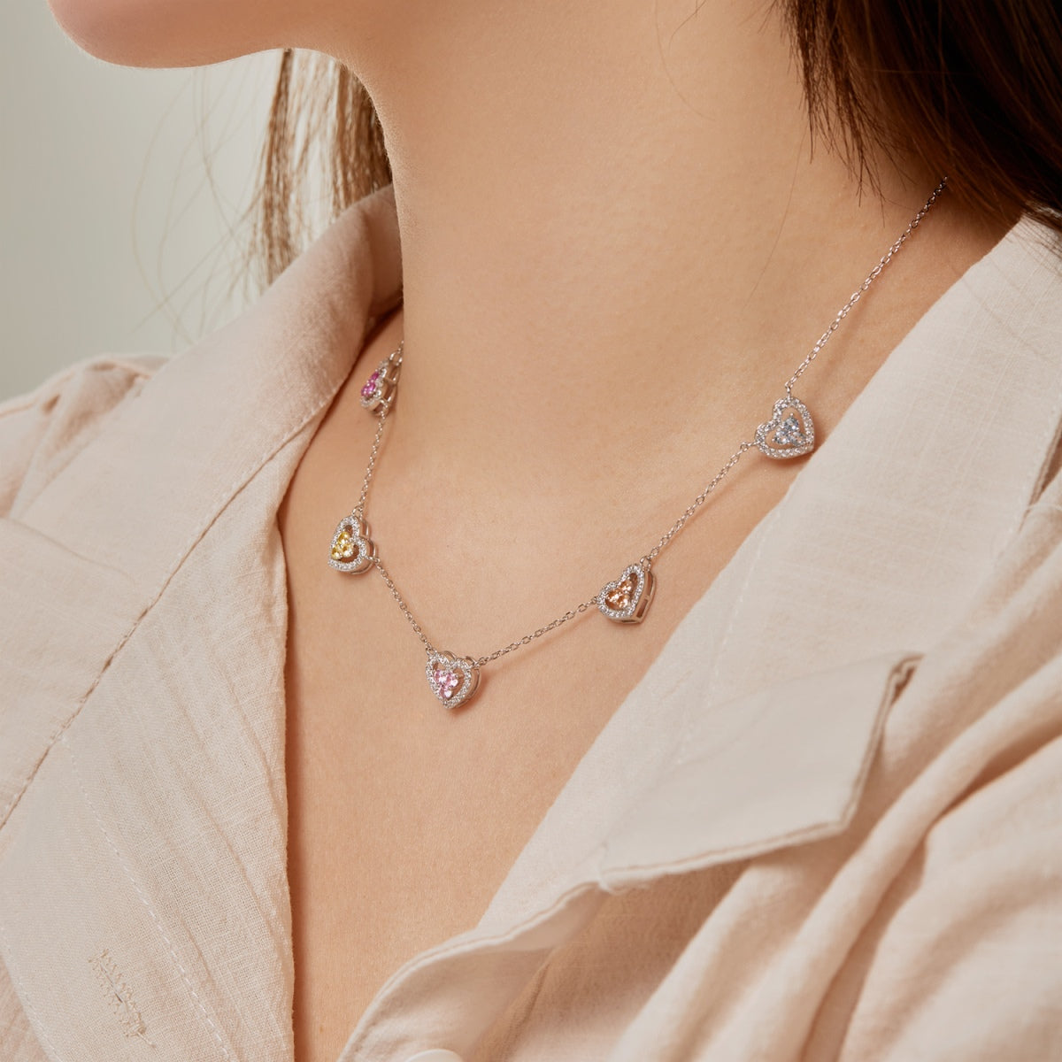 Pomuse Sparkling Five Heart Necklace