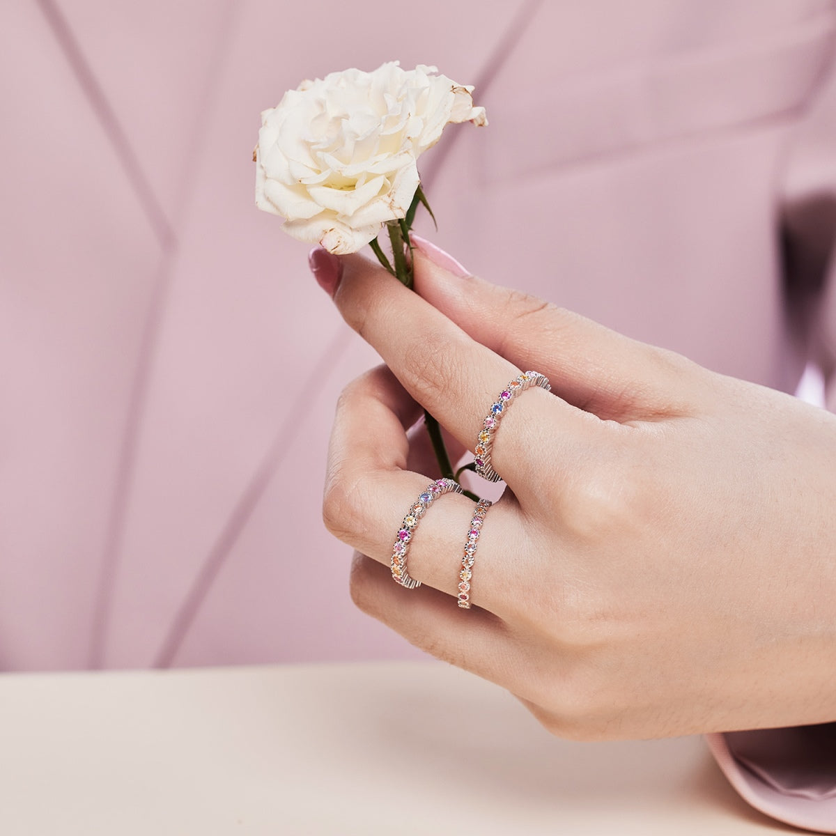 Pomuse Sparkling Colorful Round Cut Tennis Ring