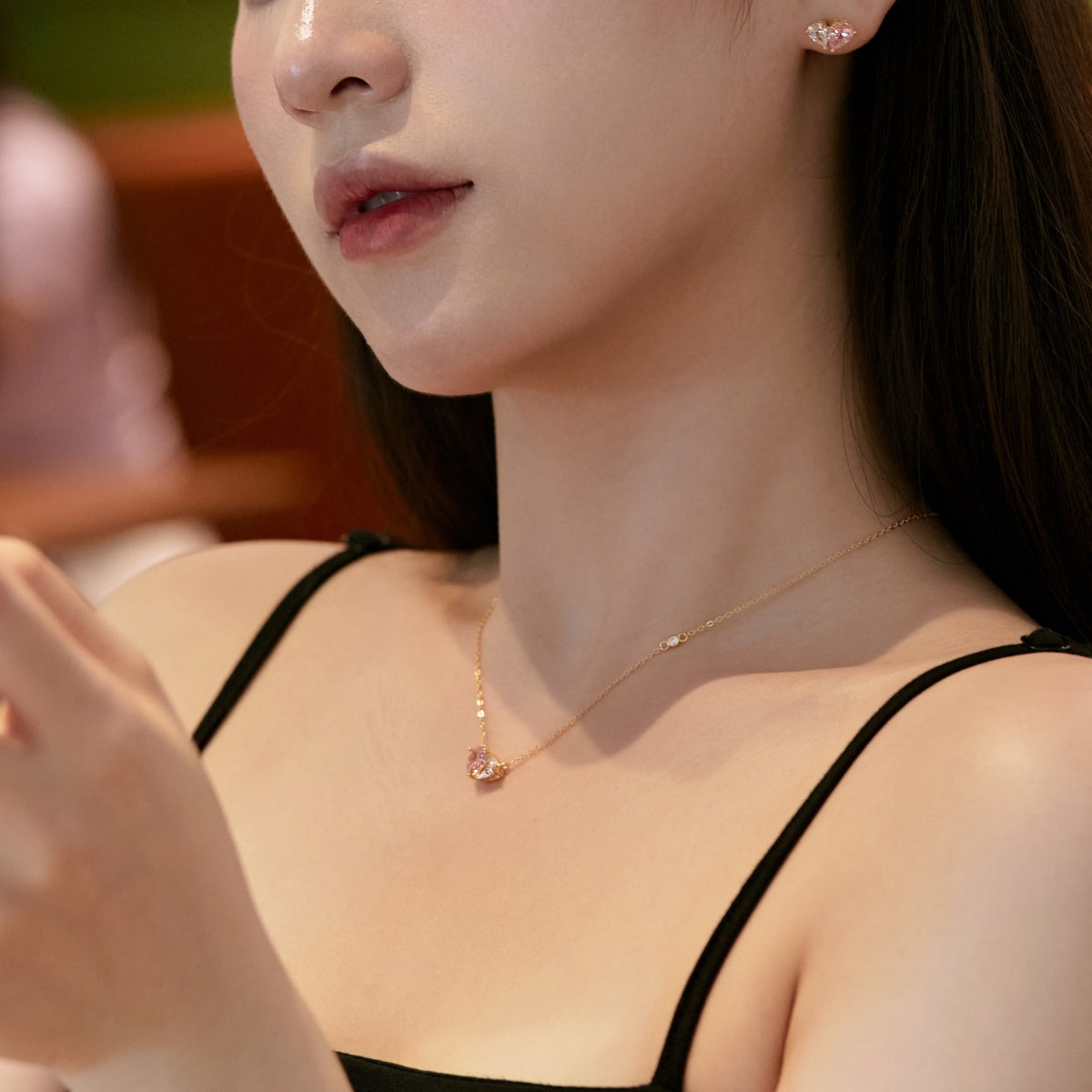 Pomuse Unique Heart Shape Necklace