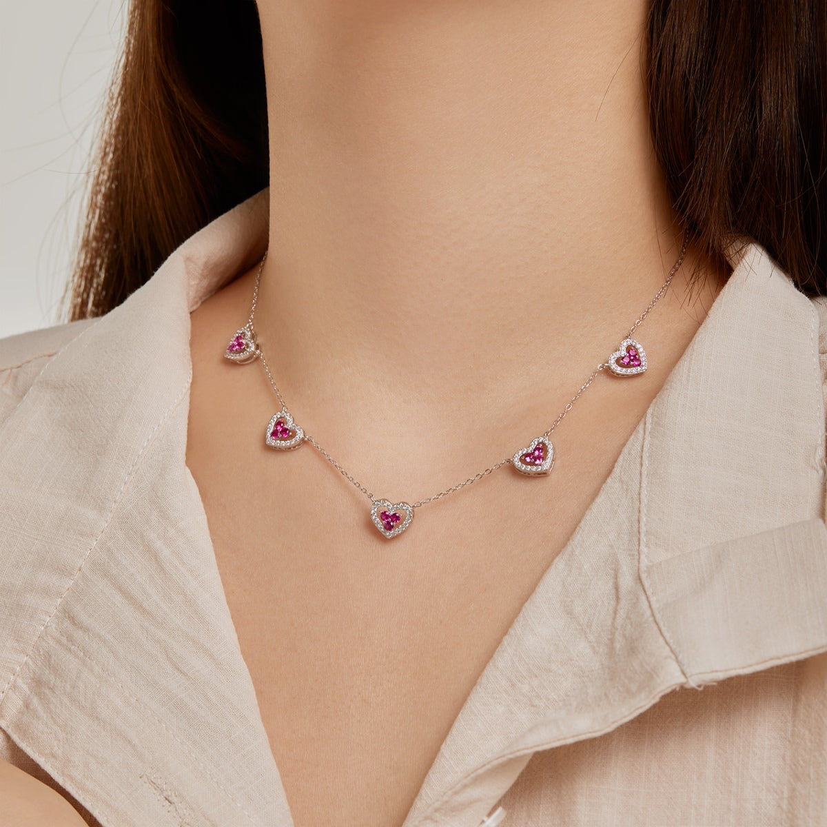 Pomuse Sparkling Five Heart Necklace