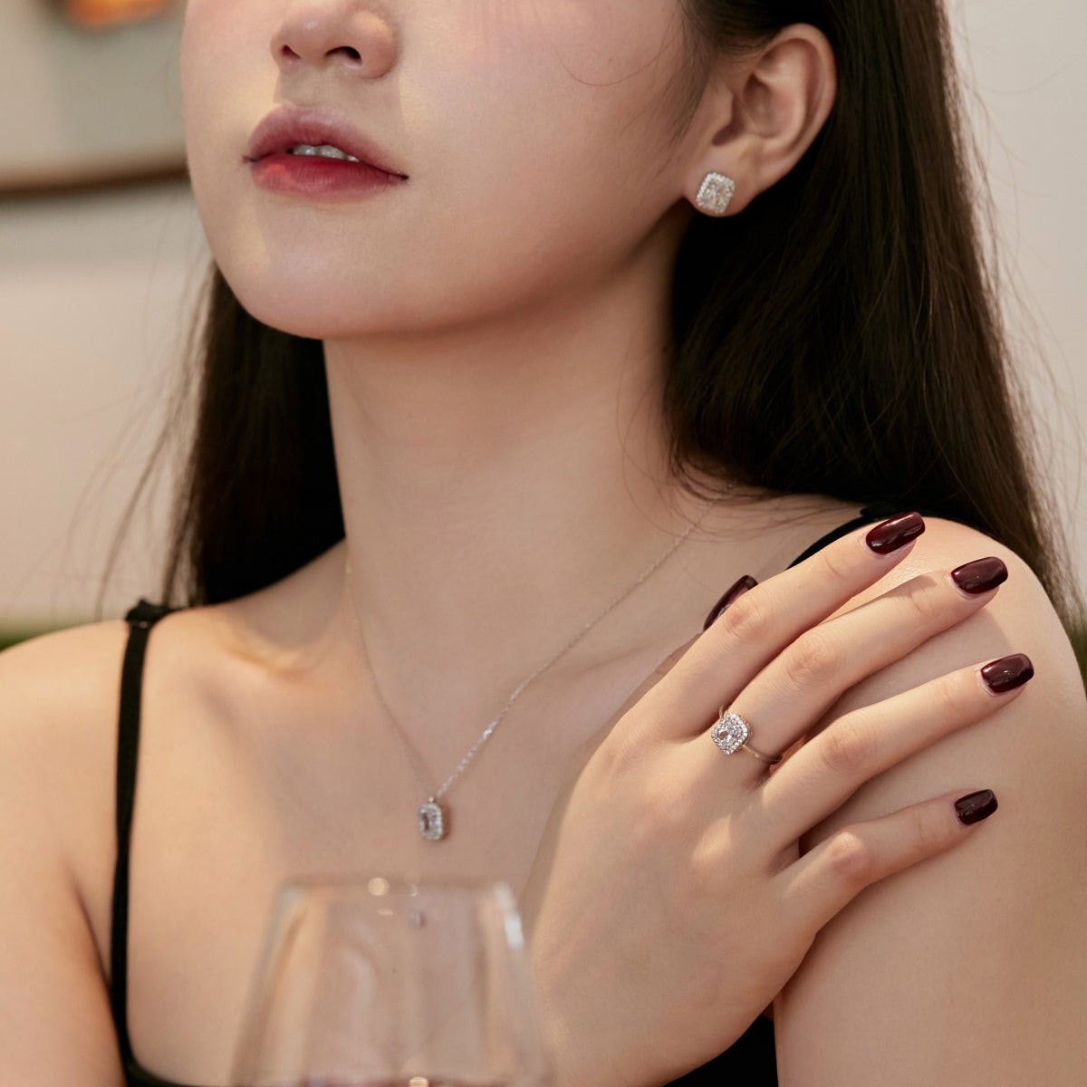 Pomuse 1.0 Carat Luxurious Dainty Emerald Cut Daily Earrings