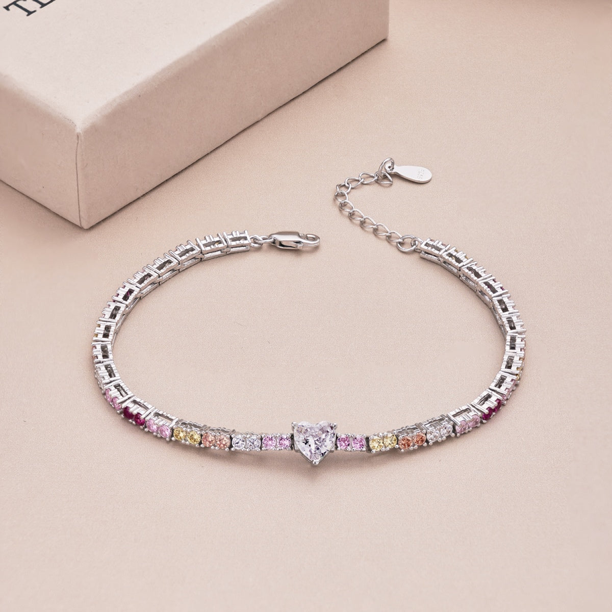 Pomuse Zartes romantisches Armband in Herzform für Liebhaber