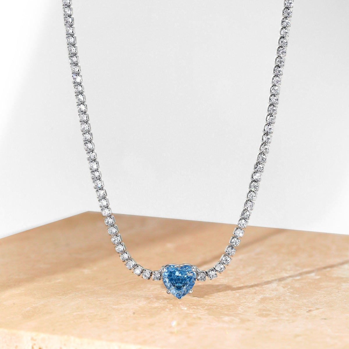 Pomuse 2.0 Carat Sparkling Tennis Heart Cut Necklace