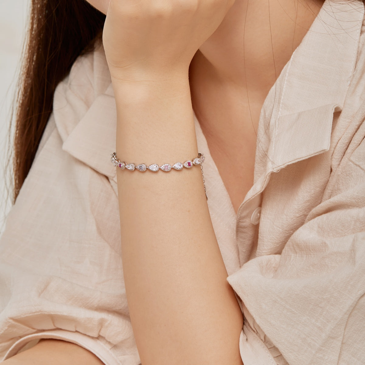 Pomuse 0.25 Carat Radiant Water Drop Shape Daily Bracelet