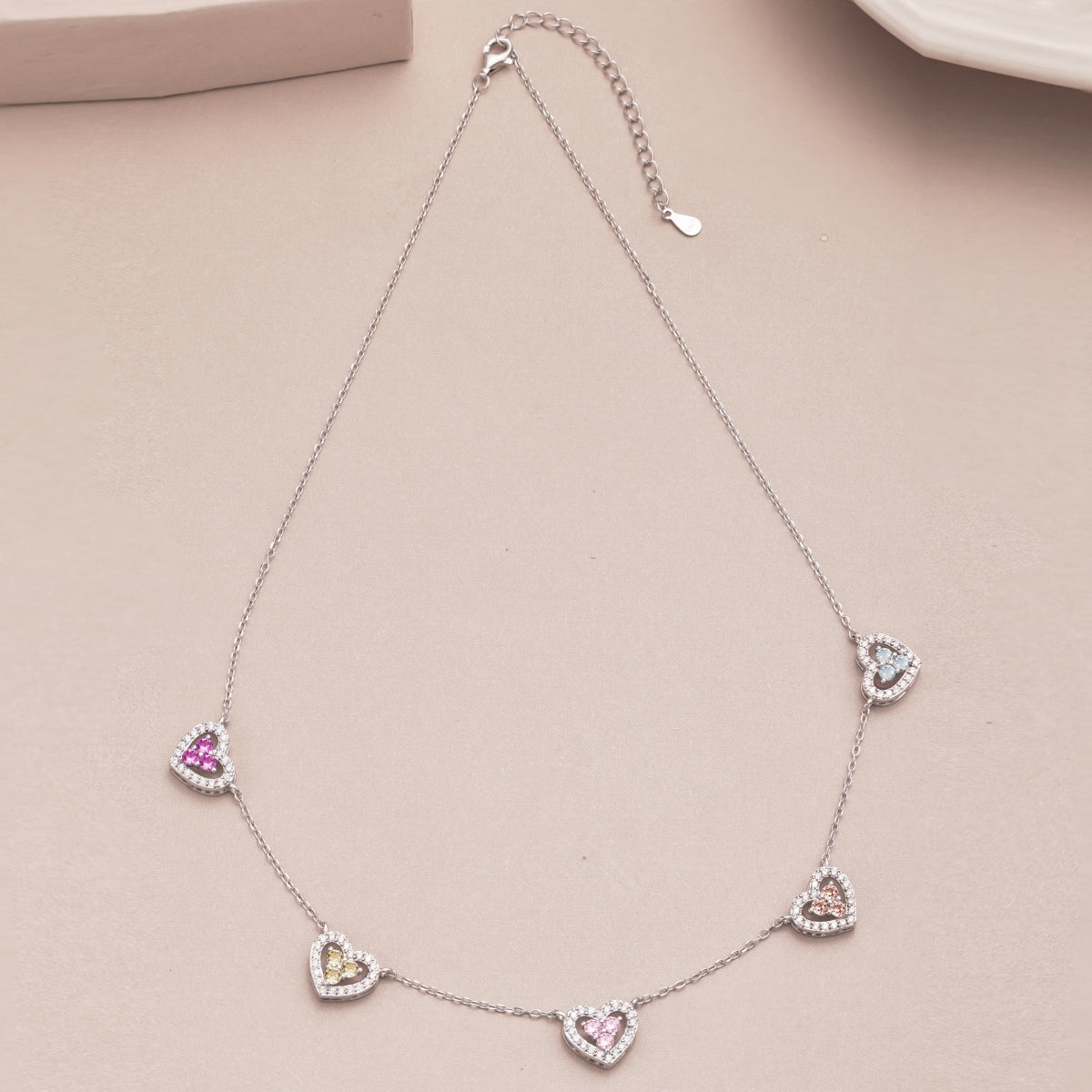Pomuse Sparkling Five Heart Necklace