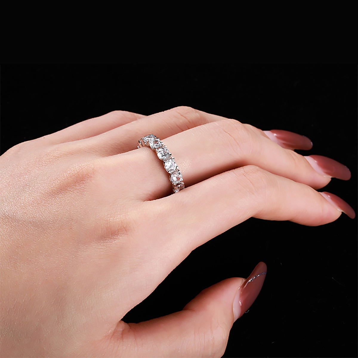 Pomuse Eternity Tennisring mit Rundschliff