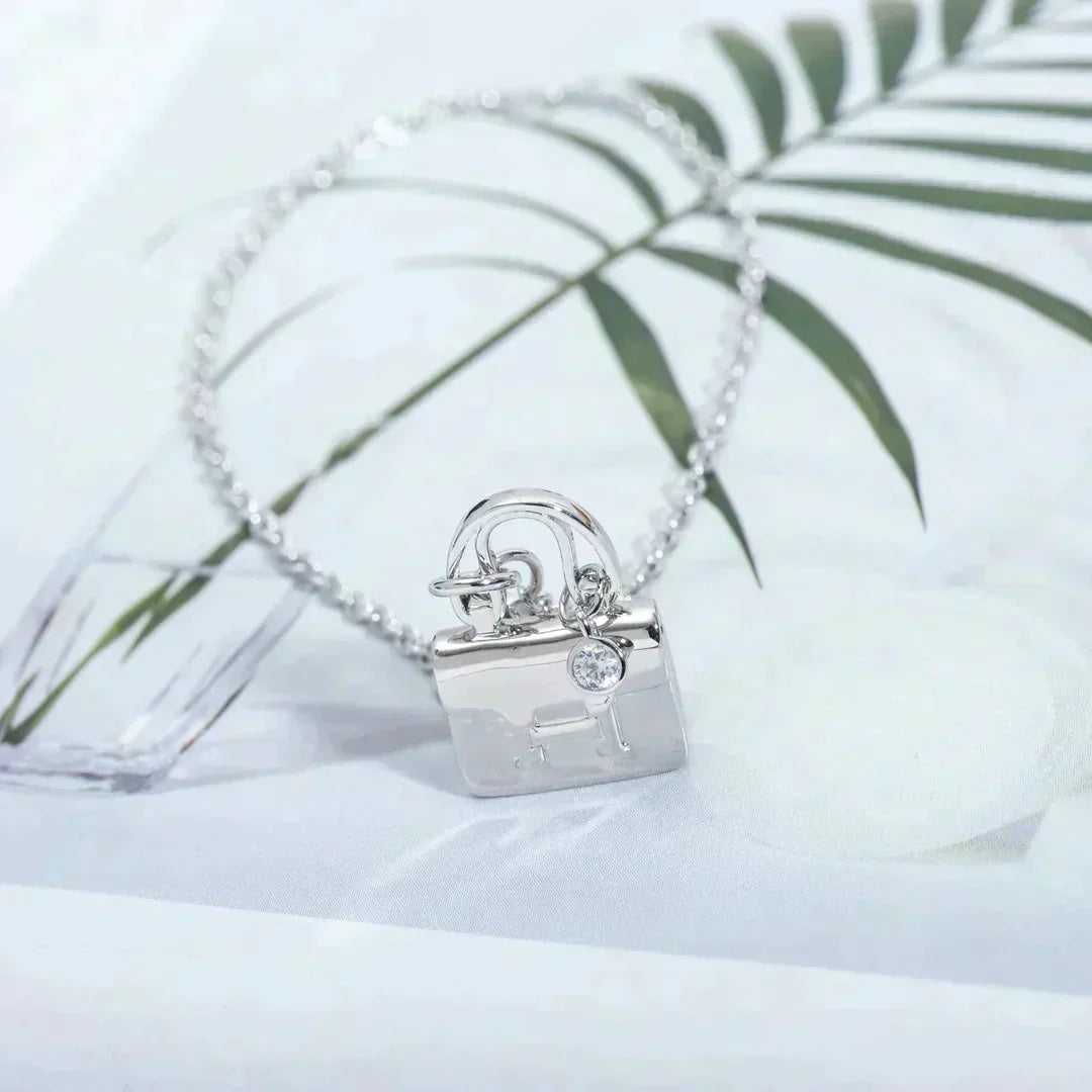 Pomuse AMULETTEN-PEDANT-HALSKETTE AUS SILBER