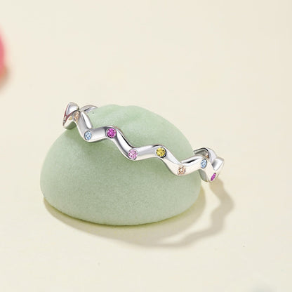 Pomuse Ornate Vibrant Round Cut Daily Ring