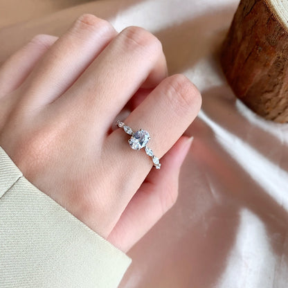 Pomuse 0.75 Carat Luxurious Vibrant Elongated Cushion Cut Daily Ring