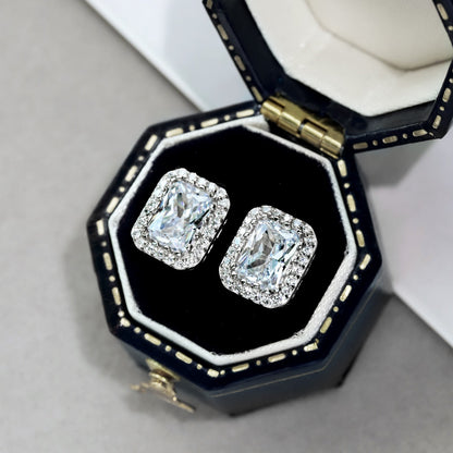 Pomuse 1.0 Carat Luxurious Dainty Emerald Cut Daily Earrings