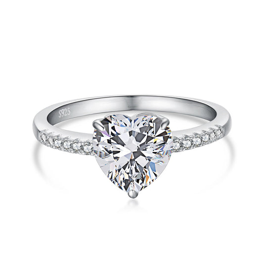 Pomuse 2.0 Carat Dazzling Lustrous Heart Cut Lover Ring