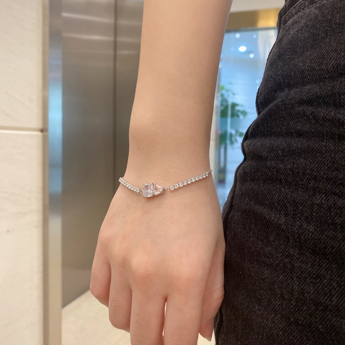 Pomuse Dazzling Unique Multi Shape Lover Bracelet