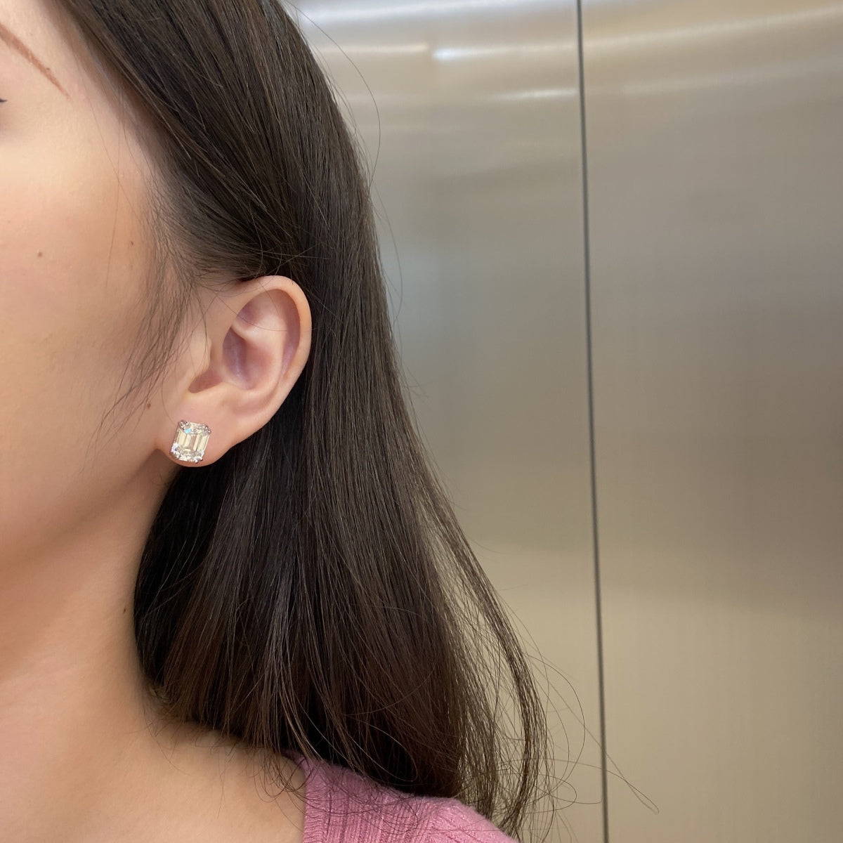 Pomuse Dazzling Square Shape Earrings