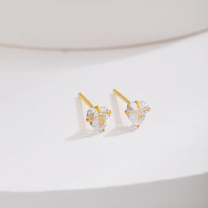 Pomuse Sparkling Heart Shaped Simple Earrings