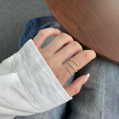Pomuse Unique Vibrant Entangle Daily Ring