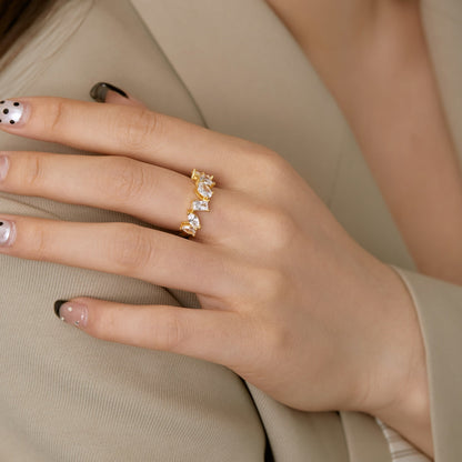 Pomuse – Zarter Ring mit mehreren Schliffen