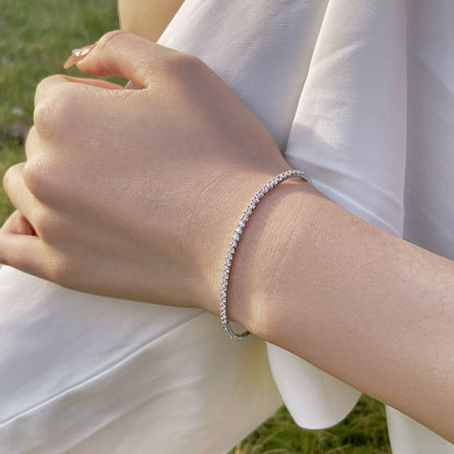 Pomuse – Strahlend buntes Party-Armband im Rundschliff