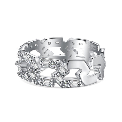 Pomuse Sparkling Vibrant Emerald Cut Daily Ring