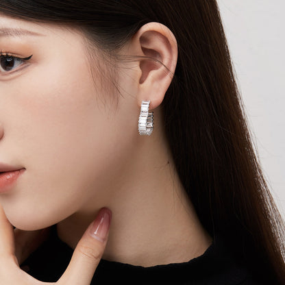 Pomuse Radiant Heart Cutout Earrings