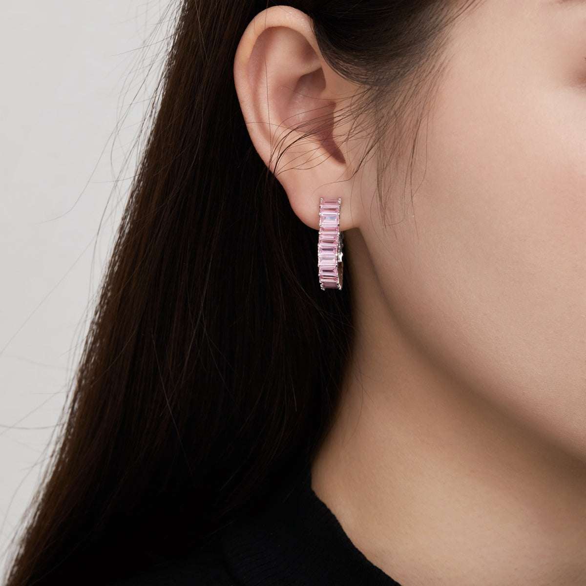 Pomuse Radiant Heart Cutout Earrings