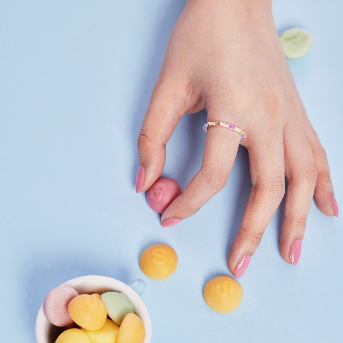 Pomuse – Eleganter Alltagsring im Radiantschliff „Lively In Shades“