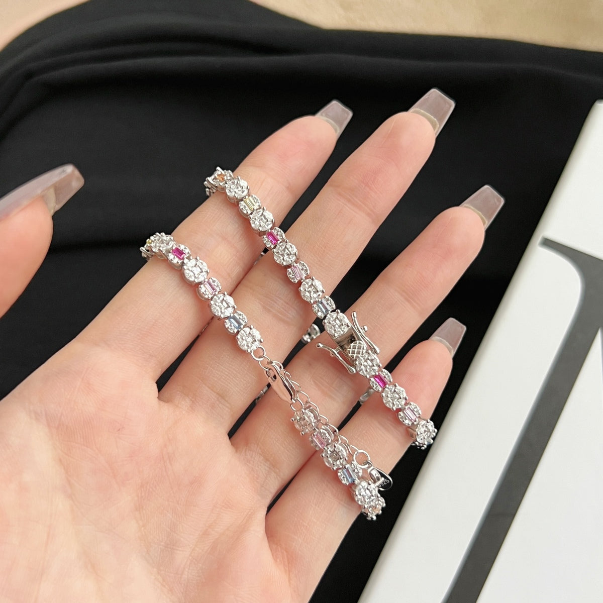 Pomuse Dazzling Radiant Multi Cut Daily Bracelet