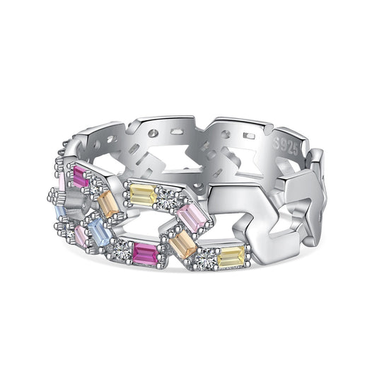 Pomuse Sparkling Vibrant Emerald Cut Daily Ring