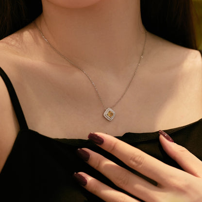Pomuse Sparkling Asscher Cut Necklace