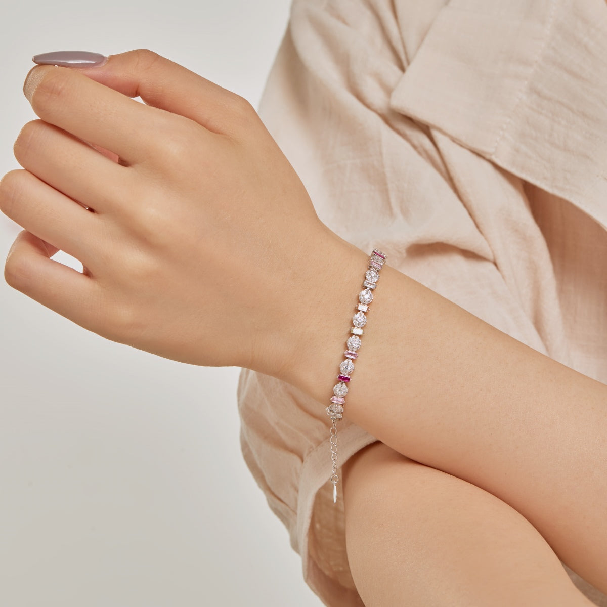 Pomuse Radiant Colorful Round Shape Daily Bracelet
