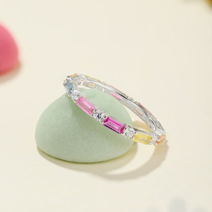 Pomuse – Eleganter Alltagsring im Radiantschliff „Lively In Shades“