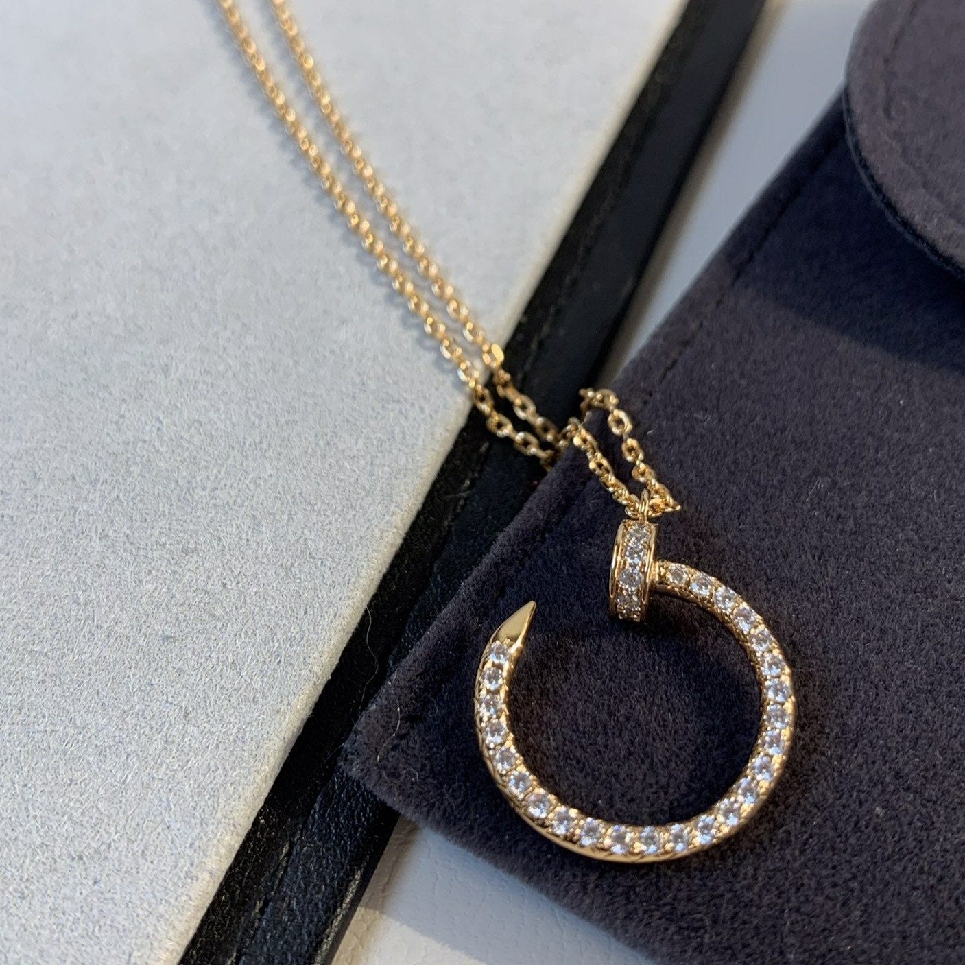 Pomuse JUSTE NECKLACE PINK GOLD DIAMONDS