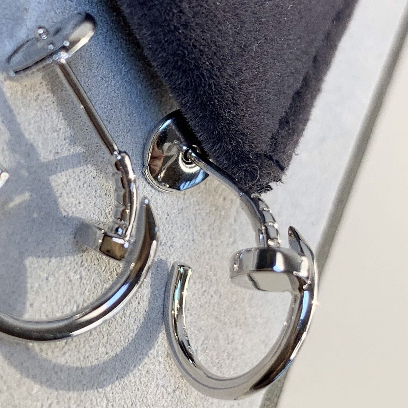 Pomuse JUSTE EARRINGS SILVER