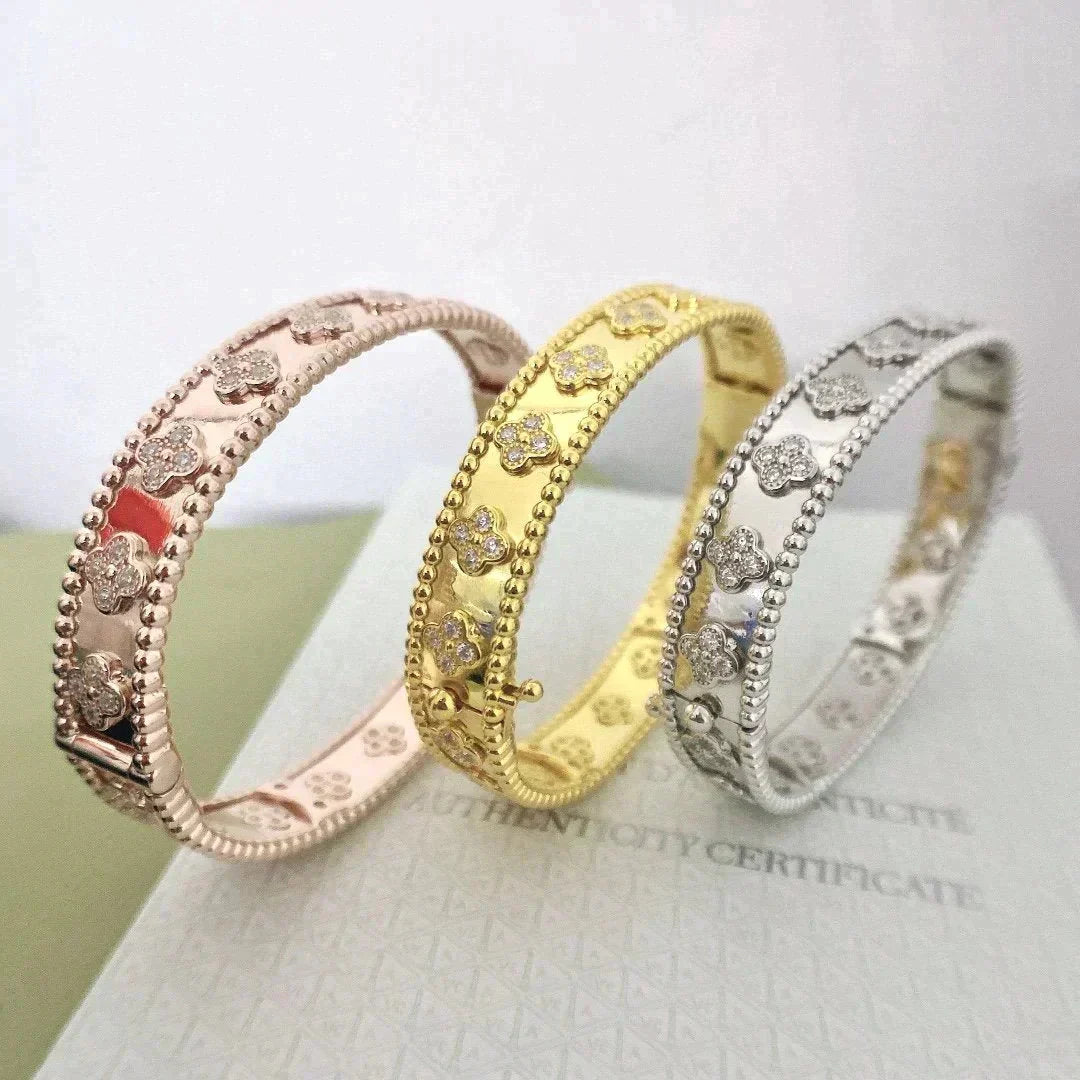 Pomuse CLOVER BRACELET 8MM DIAMONDS
