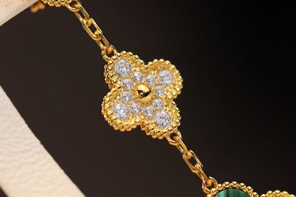 Pomuse CLOVER EARRINGS GOLD MALACHITE DIAMOND 3 MOTIF