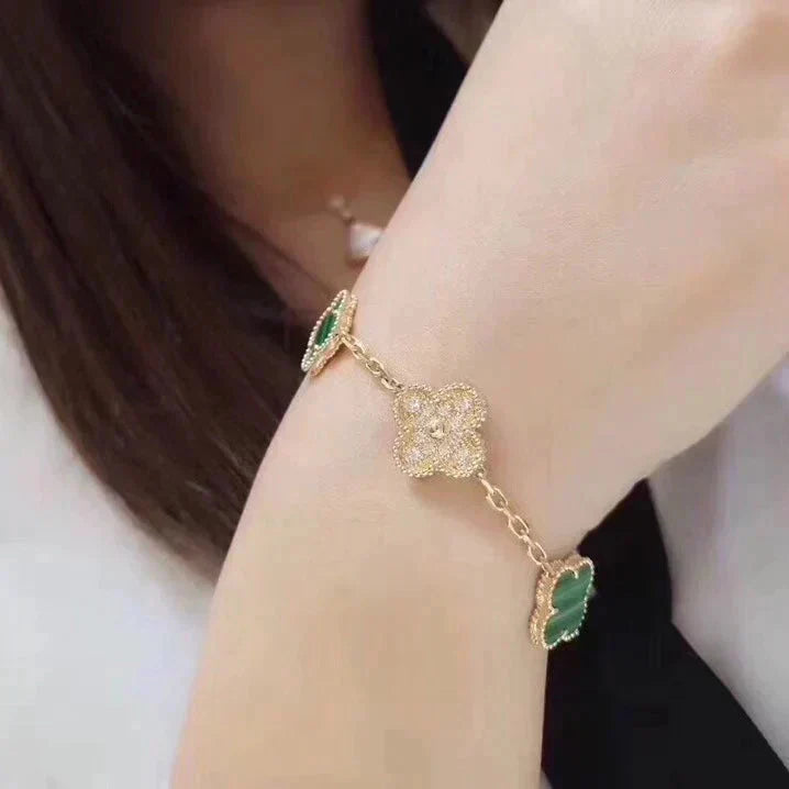Pomuse CLOVER  5 MOTIF MALACHITE DIAMOND BRACELET