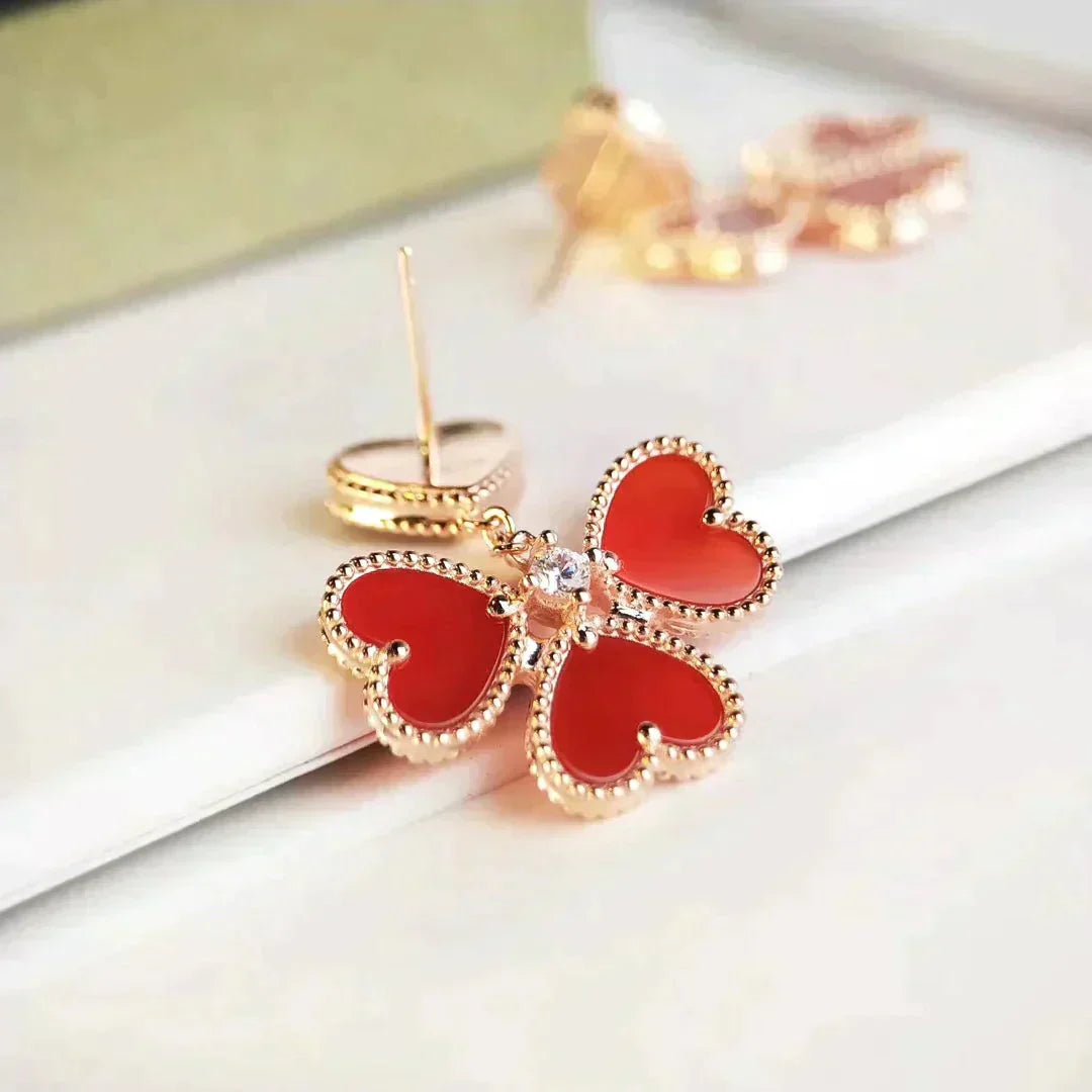 Pomuse SWEET CLOVER CARNELIAN EARRINGS