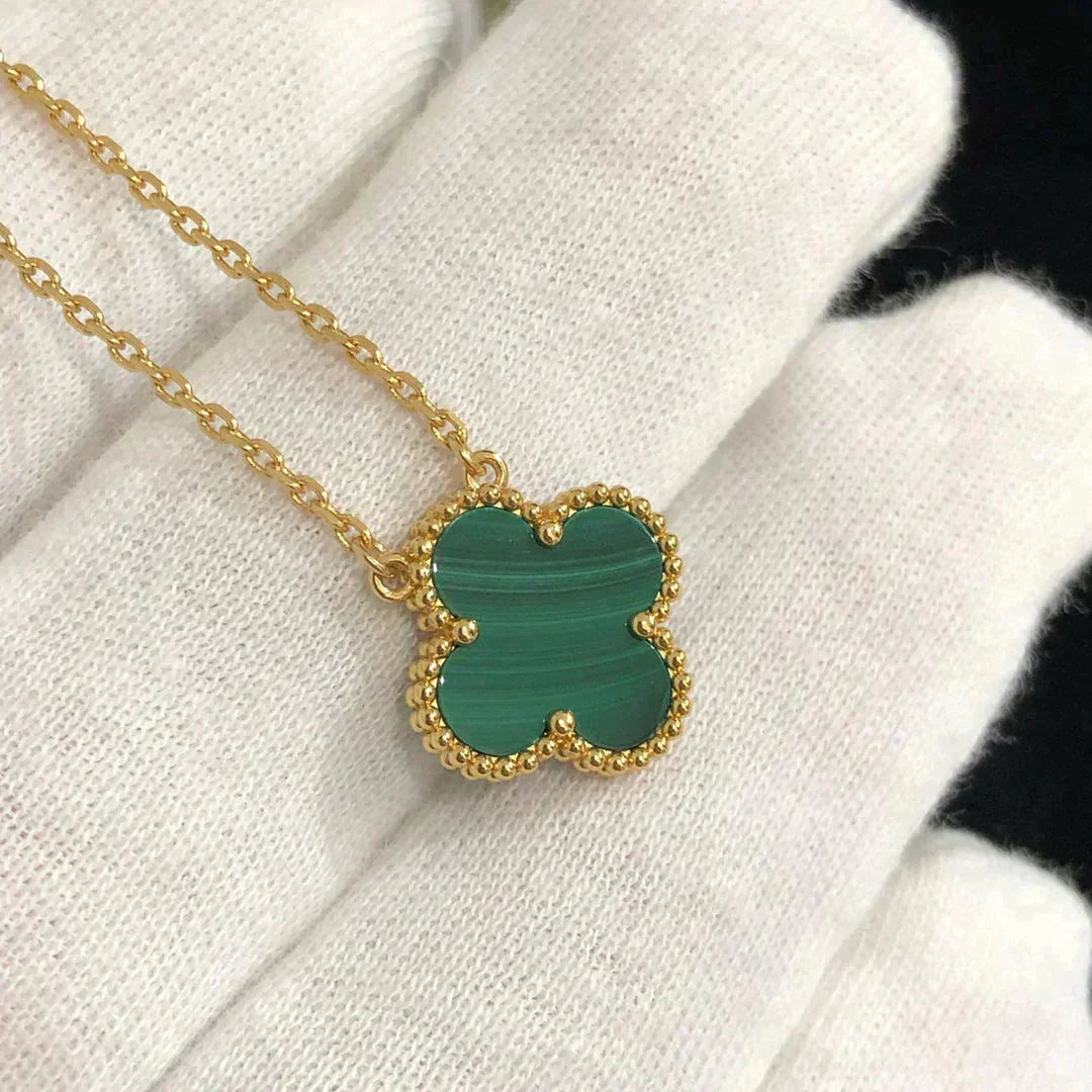 Pomuse CLOVER 15MM MALACHITE SINGLE FLOWER  NECKLACE