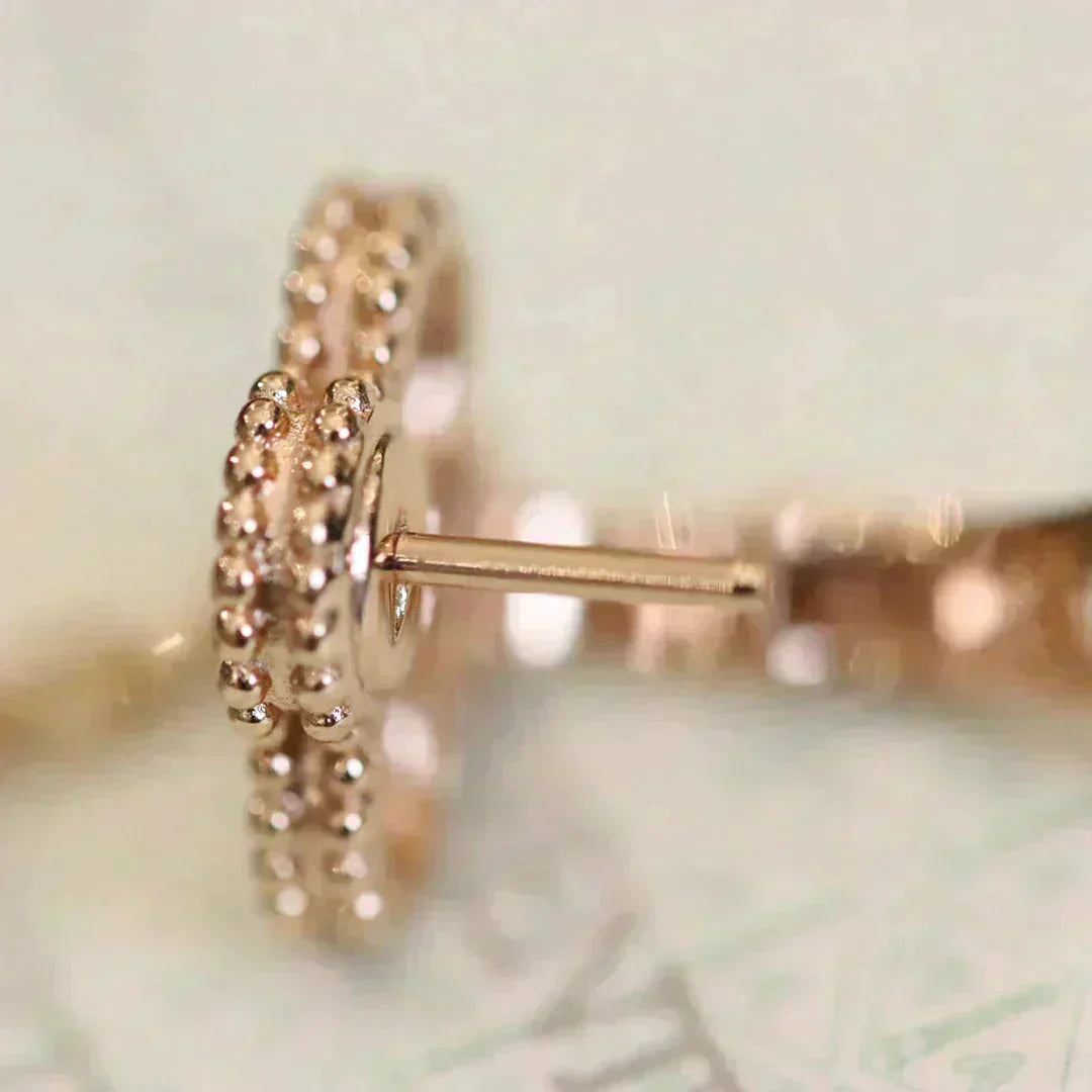 Pomuse CLOVER MEDIUM 1 MOTIFS FUll DIAMOND EARRINGS