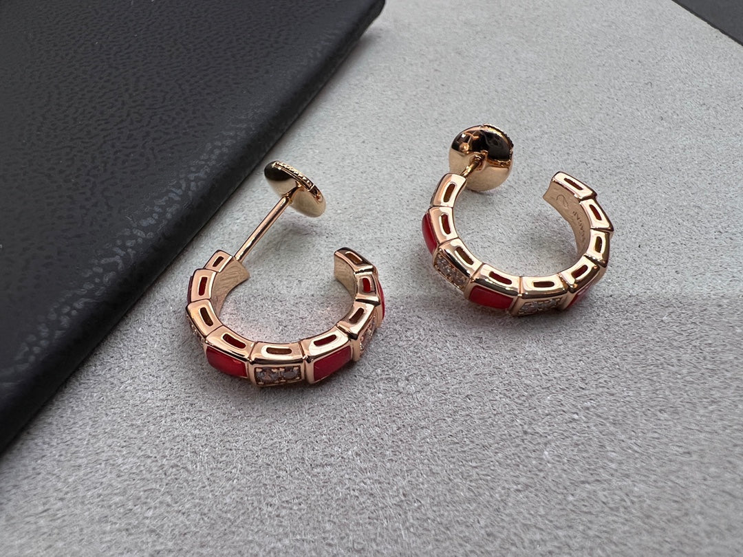 Pomuse SERPENTI CARNELIAN PINK GOLD EARRINGS