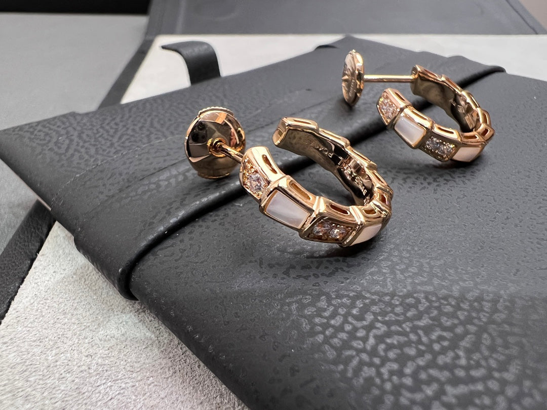 Pomuse SERPENTI MOP PINK GOLD EARRINGS
