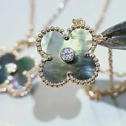 Pomuse CLOVER 15MM DIAMOND AND MOTHER-OF-GREY NECKLACE