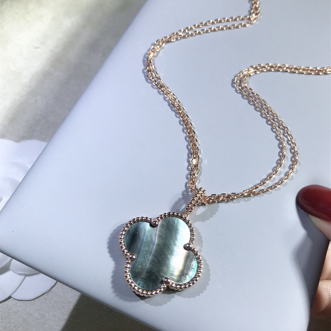 Pomuse CLOVER 25MM GOLD DARK MOP BIG CLOVER NECKLACE